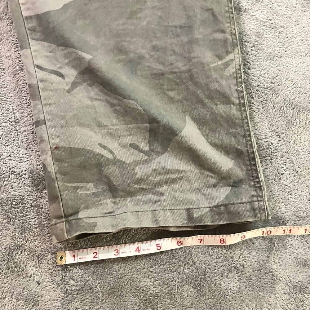 Vintage Men's Camouflage Cargo Pants 100% Cotton Wrangler  10” cuff size 42x30 - Picture 8 of 8